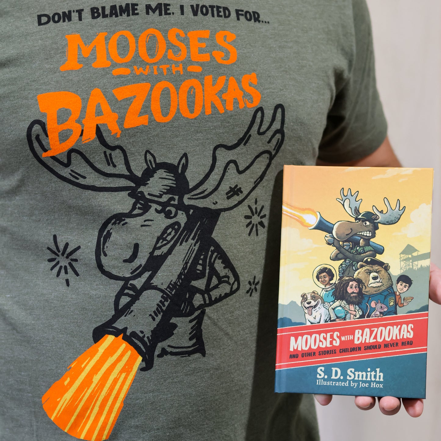 Mooses with Bazookas T-shirt + SIGNED Book