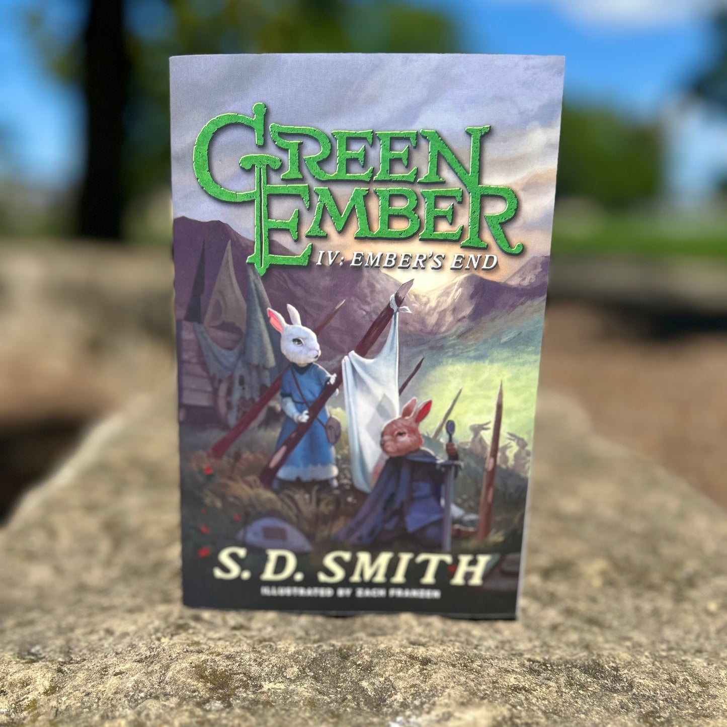 Ember's End: The Green Ember Book IV - Softcover